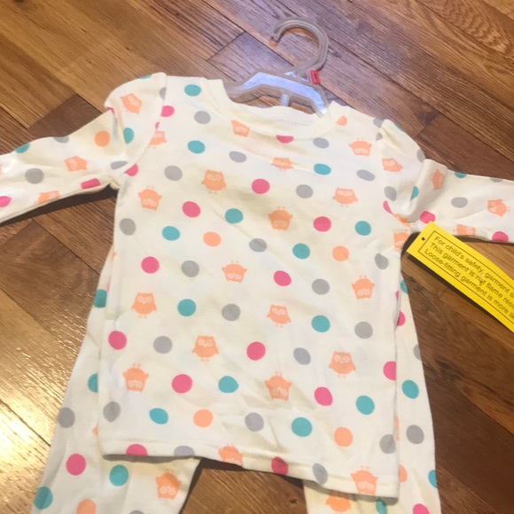 Girls pajamas set - Picture 2 of 4